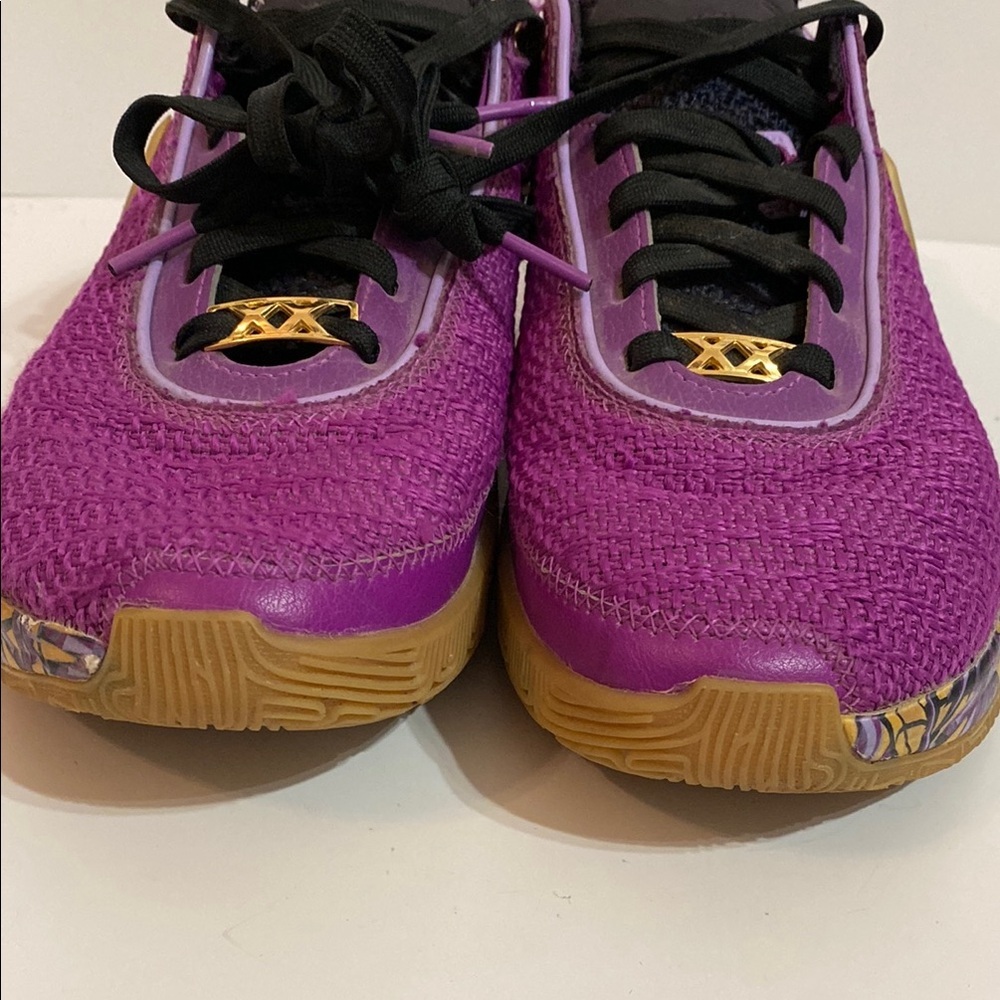 Nike Kids Lebron XX SE FD0207-500 Purple Lace-Up Sneaker Size 7Y Women Sz 8.5 - Picture 4 of 9